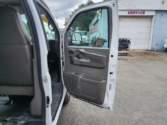 Picture of 2008 Chevrolet 2500 Cargo Van, Delivery, Utility, Service, Plumber, Electrical, Construction, Handyman, Roof Rack, GM LY2