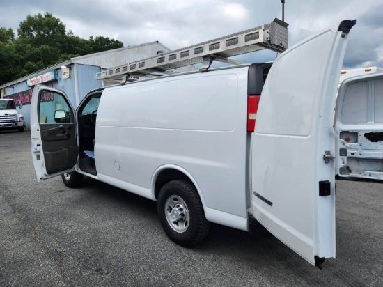 Picture of 2008 Chevrolet 2500 Cargo Van, Delivery, Utility, Service, Plumber, Electrical, Construction, Handyman, Roof Rack, GM LY2