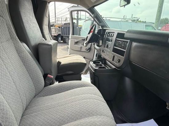 Picture of 2019 Chevrolet 3500 Cutaway 16FT Box Truck, Construction, Plumbing, Electrical, Handyman, Utility, Moving, Service, Mechanic, Low Miles, Gasoline GM L96