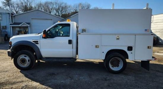 Picture of 2010 Ford F-450 Mechanic / Service Truck, Plumber, Work, Construction, Handyman, Electrician, Box Truck, Gasoline Delivery, Work, 9FT Bed, Utility Ford