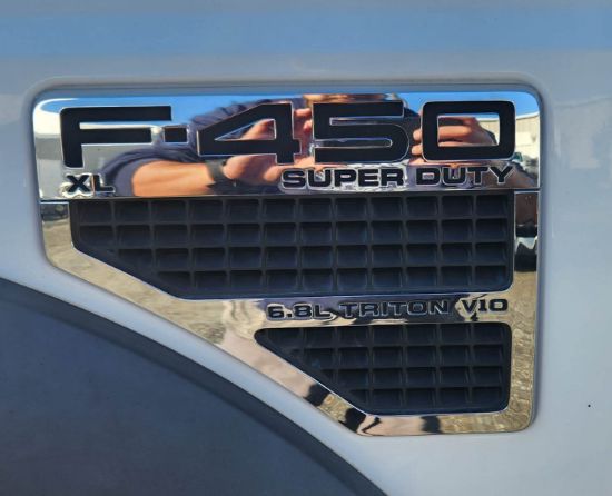 Picture of 2010 Ford F-450 Mechanic / Service Truck, Plumber, Work, Construction, Handyman, Electrician, Box Truck, Gasoline Delivery, Work, 9FT Bed, Utility Ford