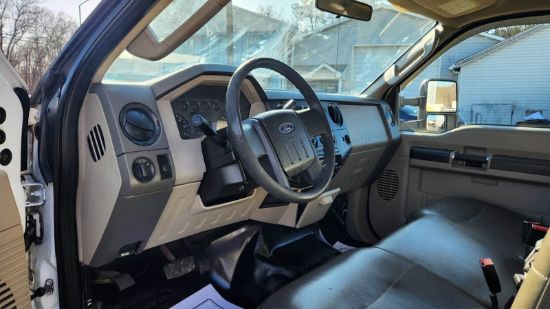 Picture of 2010 Ford F-450 Mechanic / Service Truck, Plumber, Work, Construction, Handyman, Electrician, Box Truck, Gasoline Delivery, Work, 9FT Bed, Utility Ford