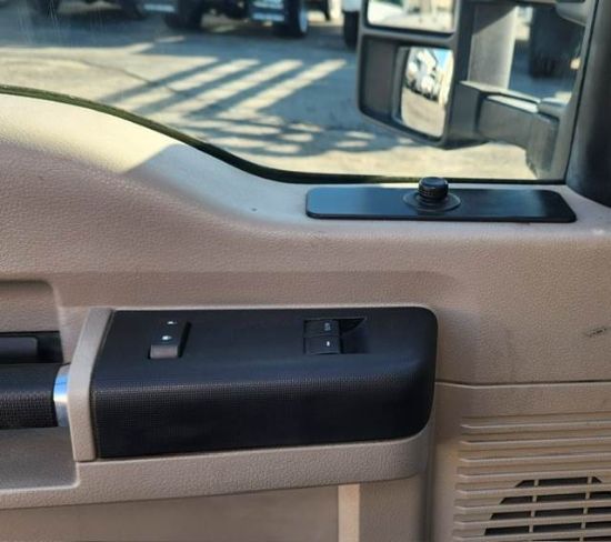 Picture of 2010 Ford F-450 Mechanic / Service Truck, Plumber, Work, Construction, Handyman, Electrician, Box Truck, Gasoline Delivery, Work, 9FT Bed, Utility Ford
