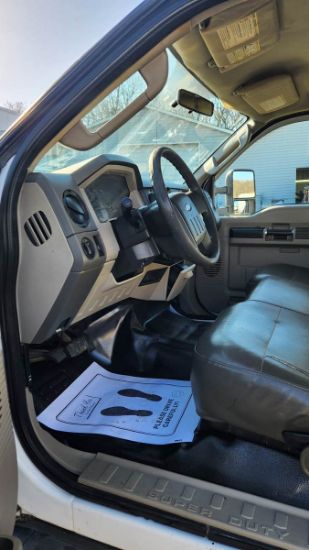 Picture of 2010 Ford F-450 Mechanic / Service Truck, Plumber, Work, Construction, Handyman, Electrician, Box Truck, Gasoline Delivery, Work, 9FT Bed, Utility Ford