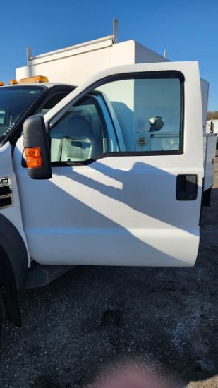 Picture of 2010 Ford F-450 Mechanic / Service Truck, Plumber, Work, Construction, Handyman, Electrician, Box Truck, Gasoline Delivery, Work, 9FT Bed, Utility Ford