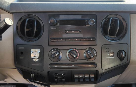 Picture of 2010 Ford F-450 Mechanic / Service Truck, Plumber, Work, Construction, Handyman, Electrician, Box Truck, Gasoline Delivery, Work, 9FT Bed, Utility Ford