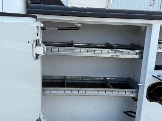 Picture of 2011 Ford F-350 Extended Cab Mechanic / Service Truck, 4x4, Tow Hitch, Reading Bed, Utility, Diesel, Low Miles, Construction, Handyman Ford V-Shaped