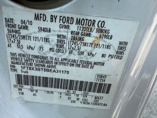 Picture of 2011 Ford F-350 Extended Cab Mechanic / Service Truck, 4x4, Tow Hitch, Reading Bed, Utility, Diesel, Low Miles, Construction, Handyman Ford V-Shaped