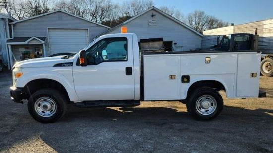 Picture of 2013 Ford F-350 XL Mechanic / Service Truck, 4x4, XL, Work, Construction, Handyman, Plumber, 8FT KNAPHEIDE BED, CREW CAB, Smart Hitch, Gas Ford V-Shaped
