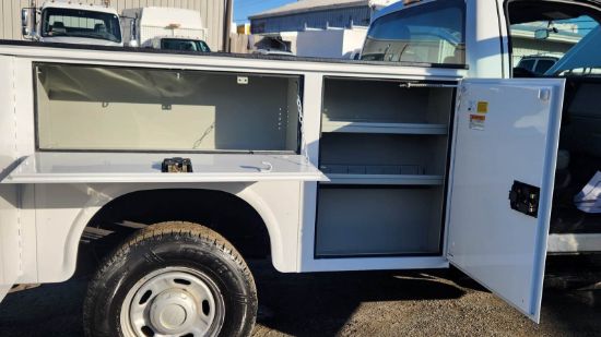 Picture of 2013 Ford F-350 XL Mechanic / Service Truck, 4x4, XL, Work, Construction, Handyman, Plumber, 8FT KNAPHEIDE BED, CREW CAB, Smart Hitch, Gas Ford V-Shaped