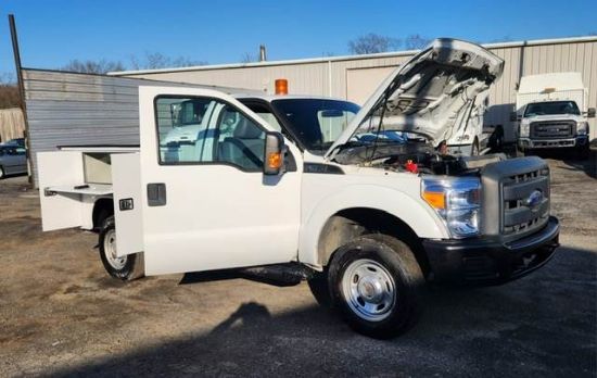 Picture of 2013 Ford F-350 XL Mechanic / Service Truck, 4x4, XL, Work, Construction, Handyman, Plumber, 8FT KNAPHEIDE BED, CREW CAB, Smart Hitch, Gas Ford V-Shaped