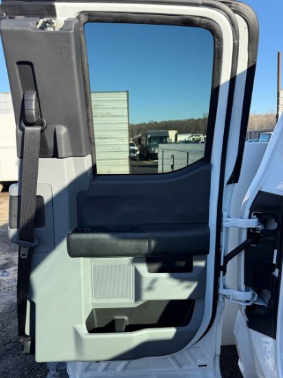 Picture of 2025 Ford F-350 Extended Cab Mechanic / Service Truck, 4WD, Plumber, Construction, Handyman, Electrician, Diesel 8FT Knapheide Bed, LOW MILES Ford V-Shaped