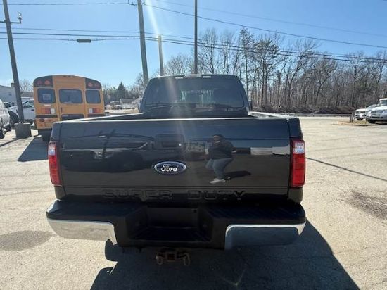 Picture of 2013 Ford F-250 Crew Cab Truck, 4x4, Pickup, Delivery, Inspected, Gasoline, Automatic, Clean, Ready to go Ford V-Shaped