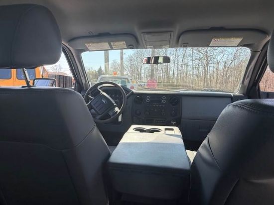 Picture of 2013 Ford F-250 Crew Cab Truck, 4x4, Pickup, Delivery, Inspected, Gasoline, Automatic, Clean, Ready to go Ford V-Shaped
