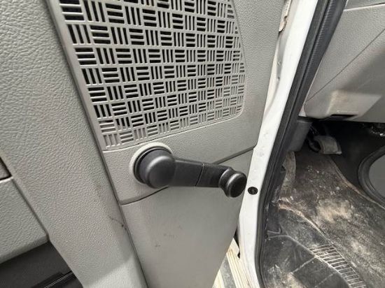 Picture of 2016 Ford Econoline Bus, 12 Children Passenger, Transporter, Mini, Rear Heat and A/C, Handicap, Seatbelts, Food Truck, Church, Van Ford V-Shaped
