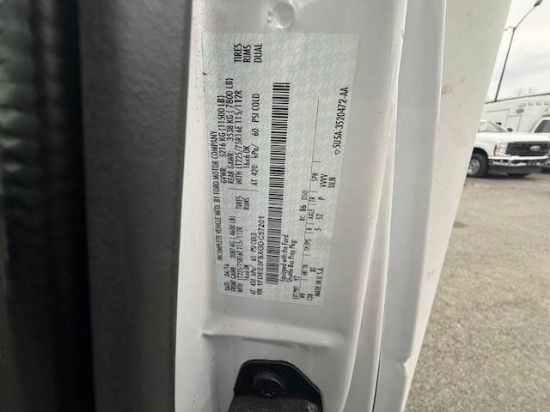 Picture of 2016 Ford Econoline Bus,12 Children Passenger, Transporter, Mini, Rear Heat and A/C, Handicap, Seatbelts, Food Truck, Church, Van Ford V-Shaped