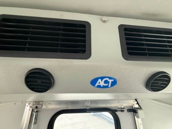 Picture of 2016 Ford Econoline Bus,12 Children Passenger, Transporter, Mini, Rear Heat and A/C, Handicap, Seatbelts, Food Truck, Church, Van Ford V-Shaped