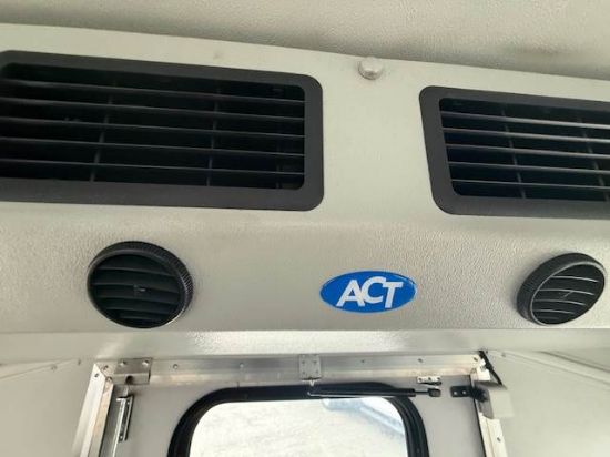 Picture of 2016 Ford Econoline Bus,12 Children Passenger, Transporter, Mini, Rear Heat and A/C, Handicap, Seatbelts, Food Truck, Church, Van Ford V-Shaped