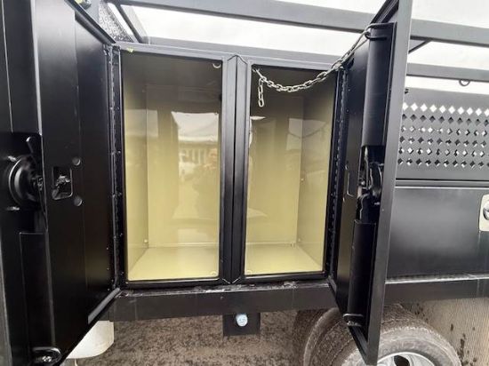 Picture of 2016 Ford F-450 Crew Cab Mechanic / Service Truck, Flatbed Handyman, Diesel, 4x4, Construction, Roofing, Roofer, Plumber, 9Ft Bed, 20FT Ladder Rack Ford V-Shaped