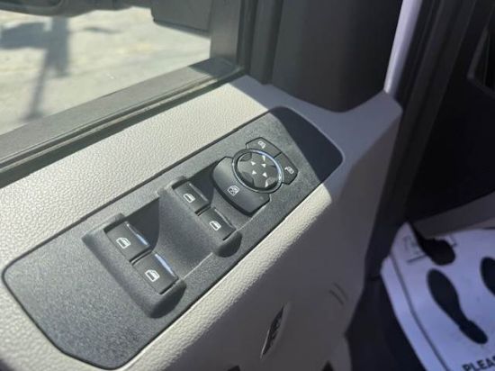 Picture of 2019 Ford F-250 Extended Cab Mechanic / Service Truck, 4x4, Gasoline, Plumber, 9FT Knapheide Bed, Electrician, Utility, 4WD , Low Miles Ford V-Shaped