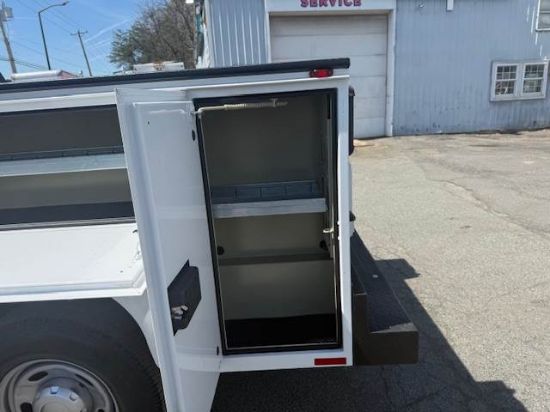 Picture of 2019 Ford F-250 Extended Cab Mechanic / Service Truck, 4x4, Gasoline, Plumber, 9FT Knapheide Bed, Electrician, Utility, 4WD , Low Miles Ford V-Shaped