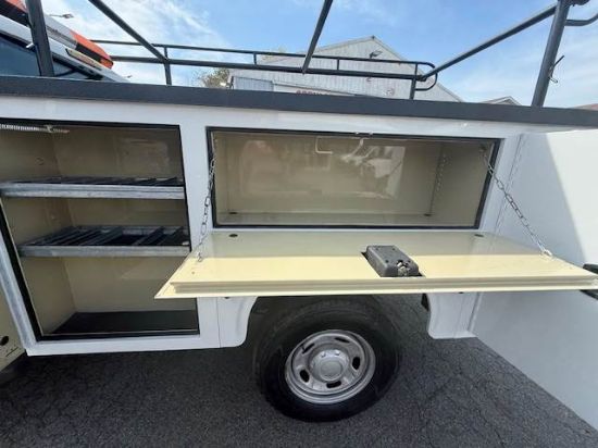 Picture of 2014 Ford F-350 Mechanic / Service Truck, Gasoline, 4x4, 12Ft Ladder Rack, 8Ft Knapheide Bed, Construction, Plumber, Electrician Ford V-Shaped