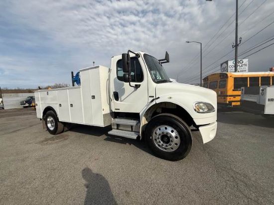 Picture of 2010 Freightliner M2 106 Mechanic / Service Truck, Boss Air Compressor, Miller Welder, Utility, Hose Reel, 12V Invertor, Construction, Roadside Mercedes-Benz MBE-900