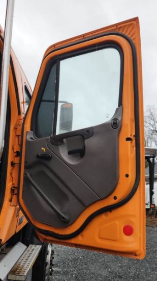 Picture of 2015 Freightliner 108SD Crew Cab, Utility Bed, Palfinger PSC 6025 Crane Truck, Service, Fire Truck, Outriggers, Work, Low Miles, 25FT Reach Cummins Cummins ISL