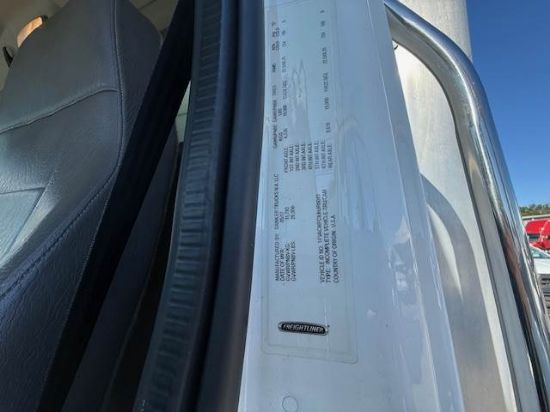 Picture of 2018 Freightliner M2 Box Truck, Box Truck, Supreme 24 FT Dry Box Van- DELIVERY, Moving, Storage, 2500lb Maxon LIFTGATE Non-CDL, Diesel Cummins B6.7
