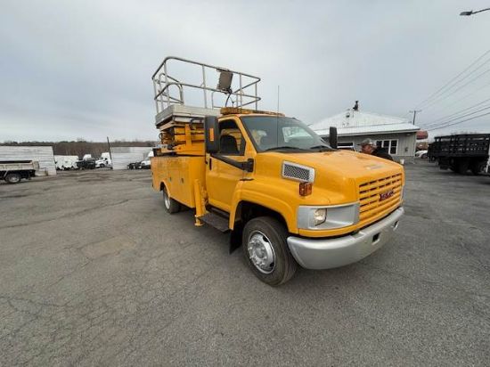 Picture of 2009 GMC C4 Boom / Bucket Truck, Lift Truck,Low Miles Service Utility Body Invertor, Outriggers Bridge Truck Boom Aerial Man Lift Scissor Lift GM LMM