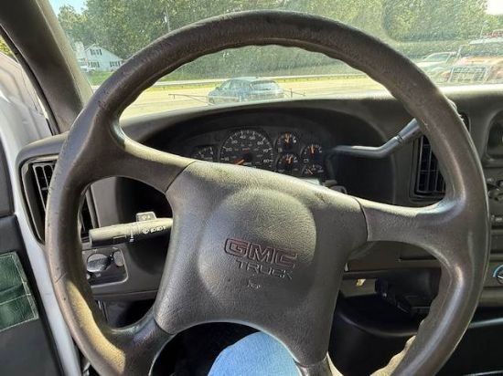 Picture of 2009 GMC C7 Mechanic / Service Truck, Enclosed Utility, Handyman, Electrician, Plumbing Truck, Diesel, Low Miles, 14ft Long, Allison, Work Truck Isuzu LF8