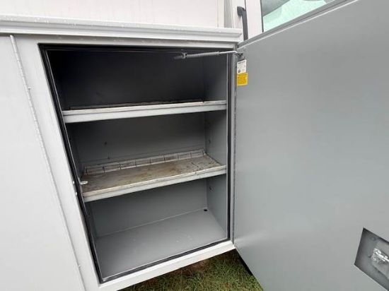 Picture of 2009 GMC C7 Mechanic / Service Truck, Enclosed Utility, Handyman, Electrician, Plumbing Truck, Diesel, Low Miles, 14ft Long, Allison, Work Truck Isuzu LF8