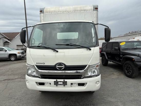 Picture of 2017 Hino XJC740 / XFC740 Box Truck - Supreme 20 FT Box Van, Liftgate, Delivery, Hauling, Storage, Dock Height J05E-TP