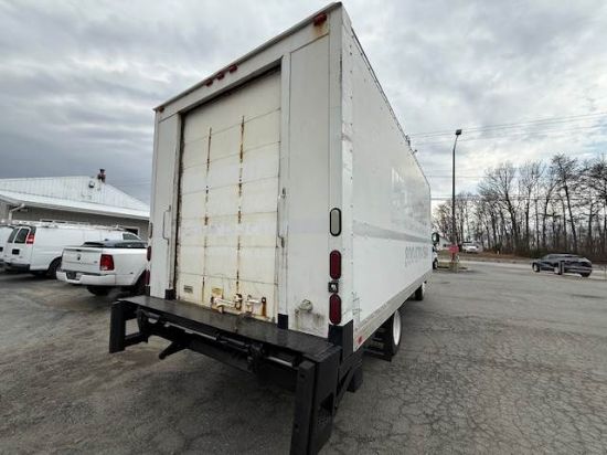 Picture of 2017 Hino XJC740 / XFC740 Box Truck - Supreme 20 FT Box Van, Liftgate, Delivery, Hauling, Storage, Dock Height J05E-TP