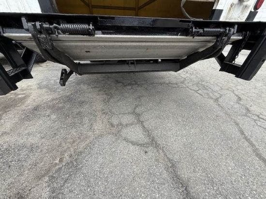 Picture of 2017 Hino XJC740 / XFC740 Box Truck - Supreme 20 FT Box Van, Liftgate, Delivery, Hauling, Storage, Dock Height J05E-TP