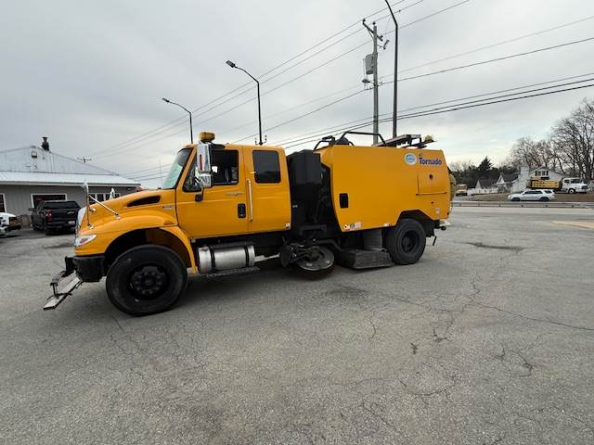 Picture of 2014 International DuraStar 4300 Sweeper Truck, Schwarze A7 TORNADO Sweeper, Road Cleaner, Diesel, LOW MILES, John Deere, Steel Hopper, Air Ride International DT466/Maxxforce DT