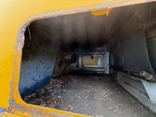 Picture of 2014 International DuraStar 4300 Sweeper Truck, Schwarze A7 TORNADO Sweeper, Road Cleaner, Diesel, LOW MILES, John Deere, Steel Hopper, Air Ride International DT466/Maxxforce DT