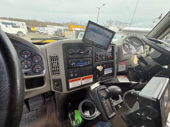 Picture of 2014 International DuraStar 4300 Sweeper Truck, Schwarze A7 TORNADO Sweeper, Road Cleaner, Diesel, LOW MILES, John Deere, Steel Hopper, Air Ride International DT466/Maxxforce DT