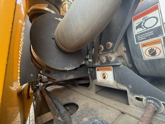Picture of 2014 International DuraStar 4300 Sweeper Truck, Schwarze A7 TORNADO Sweeper, Road Cleaner, Diesel, LOW MILES, John Deere, Steel Hopper, Air Ride International DT466/Maxxforce DT
