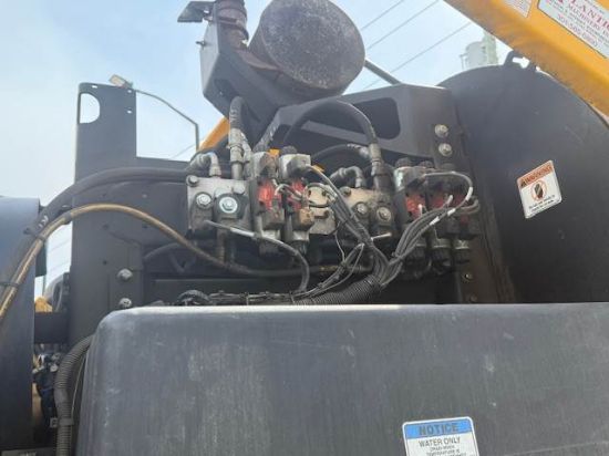Picture of 2014 International DuraStar 4300 Sweeper Truck, Schwarze A7 TORNADO Sweeper, Road Cleaner, Diesel, LOW MILES, John Deere, Steel Hopper, Air Ride International DT466/Maxxforce DT