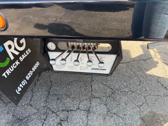 Picture of 2024 International CV515 Rollback Tow Truck, Dump, Flatbed, Jerr-Dan, Delivery, Hauler, Under CDL, Diesel, 200 Miles, Air Ride, PTO, Towing International