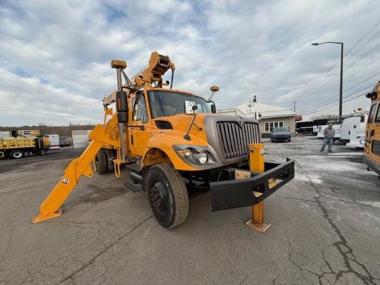 Picture of 2011 International 7400 Crane Truck, 56FT Boom, Elliott Crane, Flatbed, Service, Utility, Construction, Outriggers, Crane Service International 570 / Maxxforce 9 &10
