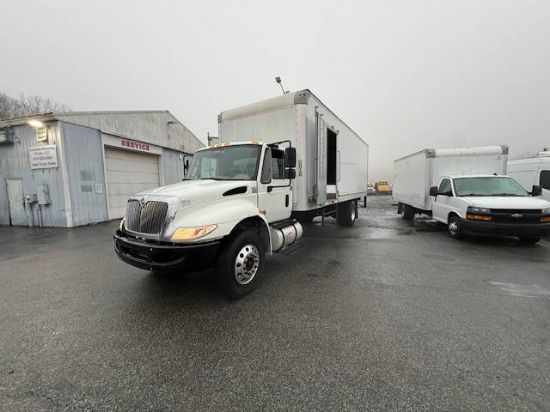 Picture of 2019 International 4300 Box Truck, Ramp, Over CDL, Supreme 26 FT Dry Box Van- DELIVERY, Moving, Storage, Low miles, Diesel, Curbside Doors, CDL Cummins B 6.7