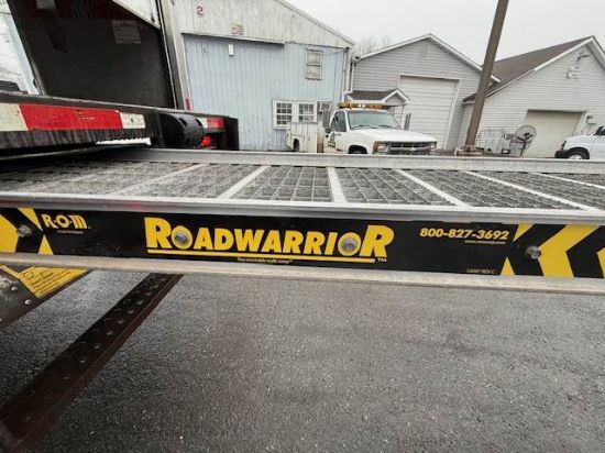 Picture of 2019 International 4300 Box Truck, Ramp, Over CDL, Supreme 26 FT Dry Box Van- DELIVERY, Moving, Storage, Low miles, Diesel, Curbside Doors, CDL Cummins B 6.7