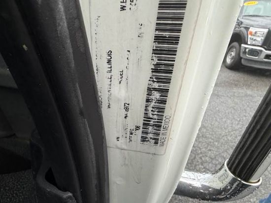Picture of 2007 International 7600 Roll Off Truck, PreEmmisions, Cummins, Hauler, Dumpster, Trash, Recycling, Drop off, Tarp System Cummins ISM