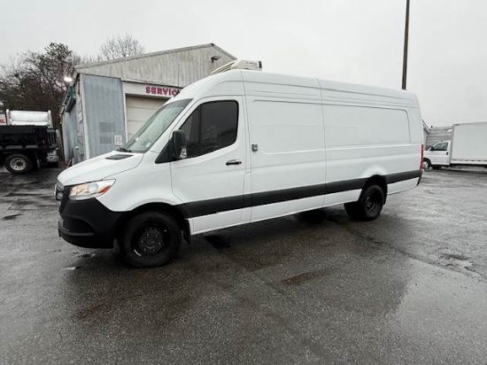 Picture of 2024 Mercedes-Benz Sprinter 3500 XD Refrigerated Truck, Reefer, Delivery, Food Truck, Medical Supplies, Medication Courier, Hauler OM654