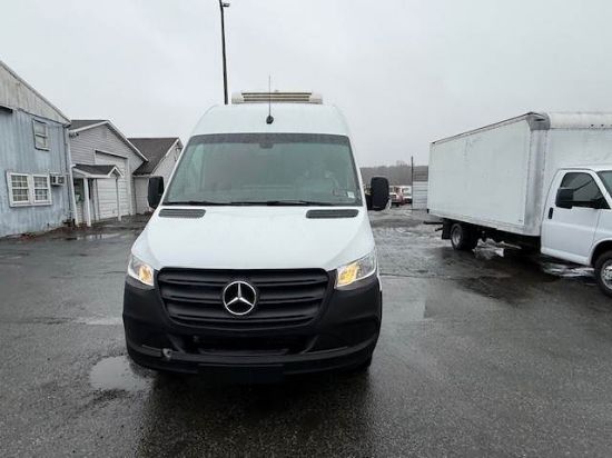 Picture of 2024 Mercedes-Benz Sprinter 3500 XD Refrigerated Truck, Reefer, Delivery, Food Truck, Medical Supplies, Medication Courier, Hauler OM654