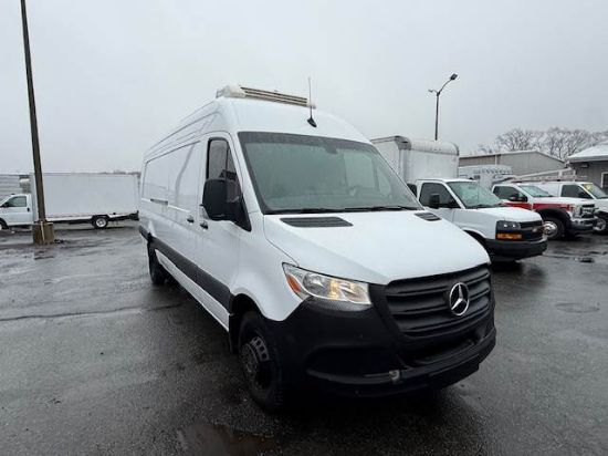 Picture of 2024 Mercedes-Benz Sprinter 3500 XD Refrigerated Truck, Reefer, Delivery, Food Truck, Medical Supplies, Medication Courier, Hauler OM654