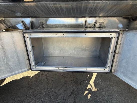 Picture of 2018 Peterbilt 337 Tanker Truck Fuel, Gas Diesel, Heating Oil, 2500 Gallons Propane, Delivery, Hauler, Hazmat, Air Ride, Veeder, Scully, Aluminum Tank PACCAR PX-6/PX-7