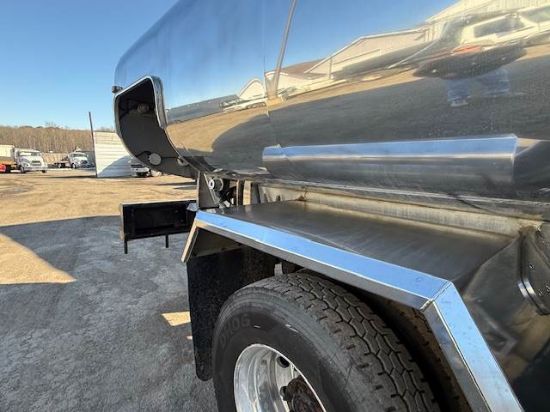 Picture of 2018 Peterbilt 337 Tanker Truck Fuel, Gas Diesel, Heating Oil, 2500 Gallons Propane, Delivery, Hauler, Hazmat, Air Ride, Veeder, Scully, Aluminum Tank PACCAR PX-6/PX-7